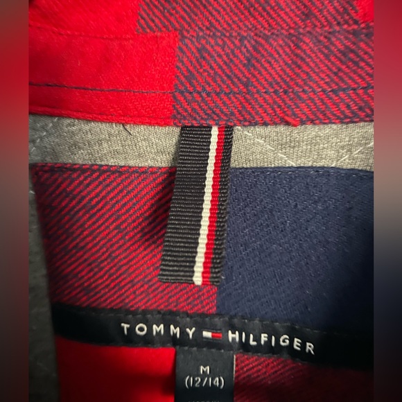 Tommy Hilfiger thick button up jacket - Picture 2 of 4